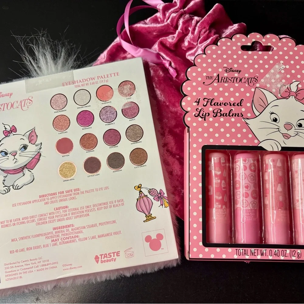 ARISTOCATS MAKEUP BUNDLE